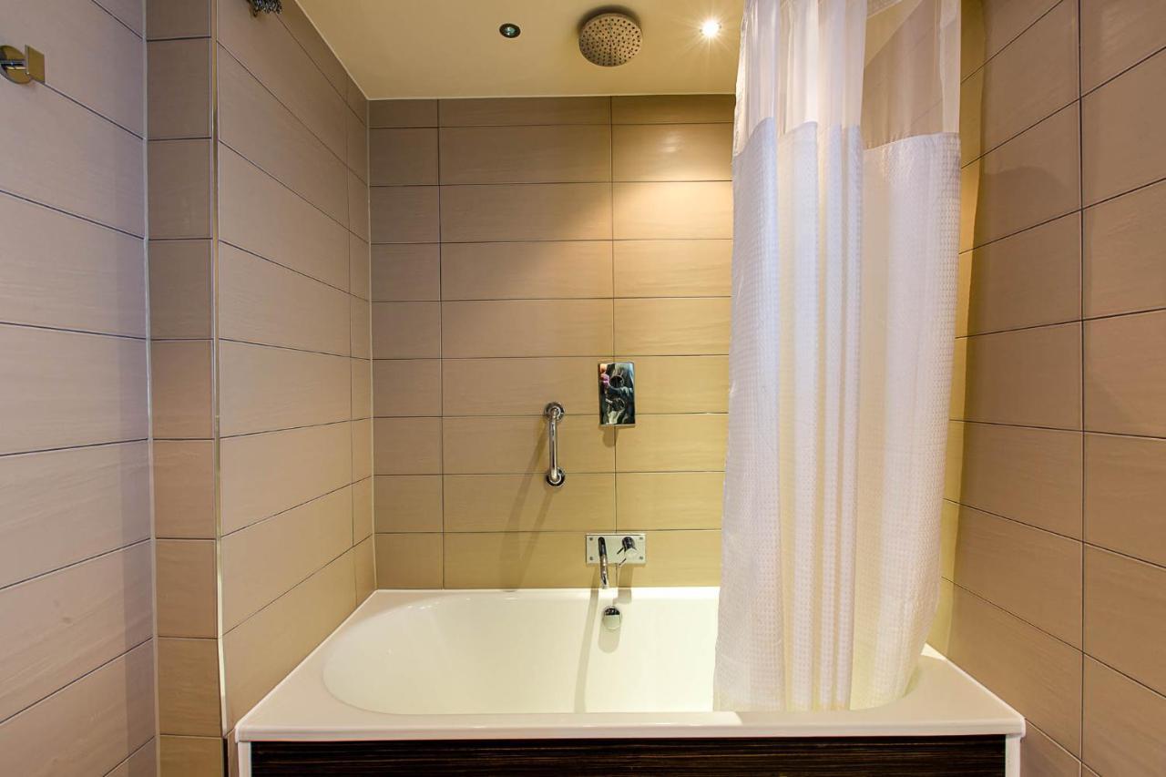 Maltsters Hotel Cardiff Ngoại thất bức ảnh